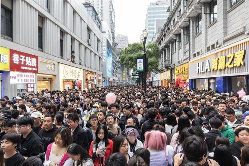 武汉最新爆料事件江汉路,揭秘武汉街头惊心动魄事件